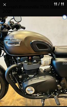 TRIUMPH BONNEVILLE T100 BLACK 900 